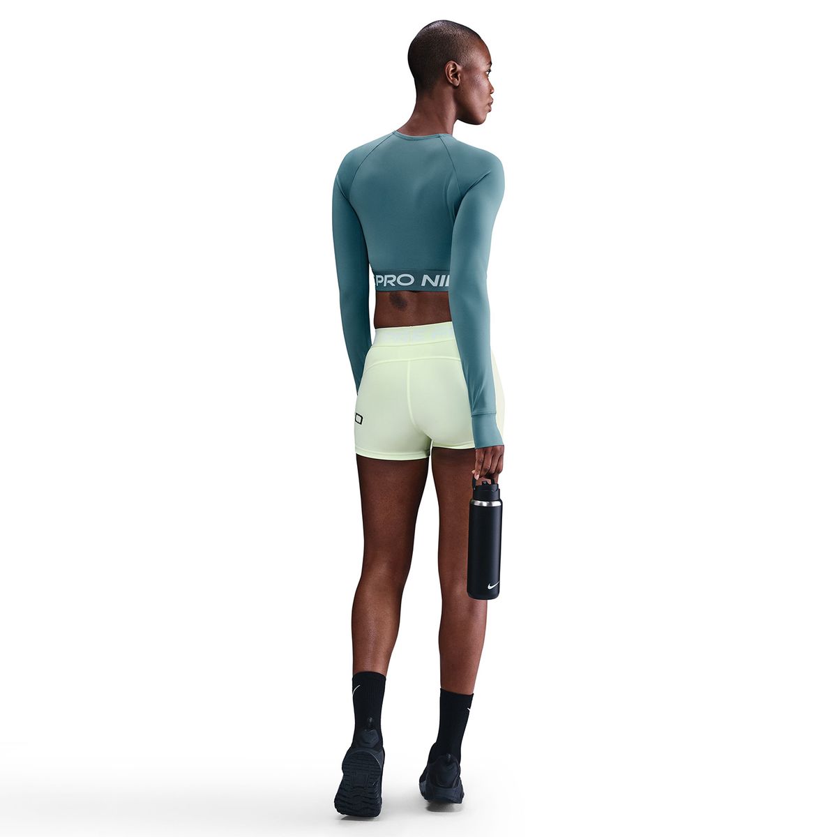 NIKE - Camiseta Training Mujer Nike