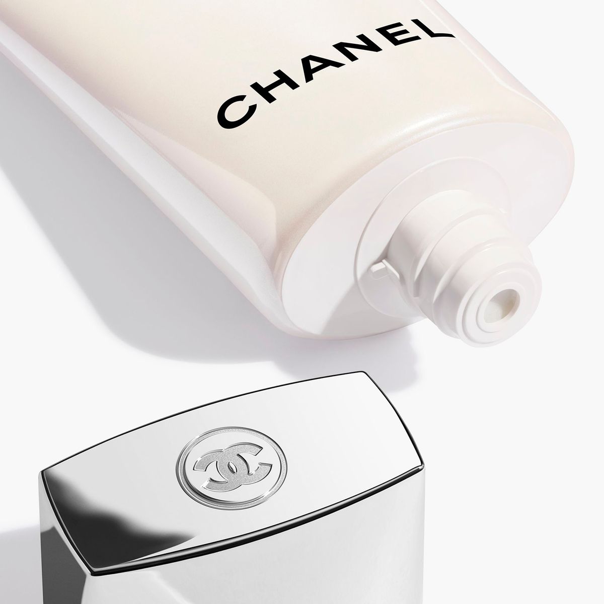 CHANEL - Éclat Premier La Mousse Crema Espuma Limpiadora Iluminadora