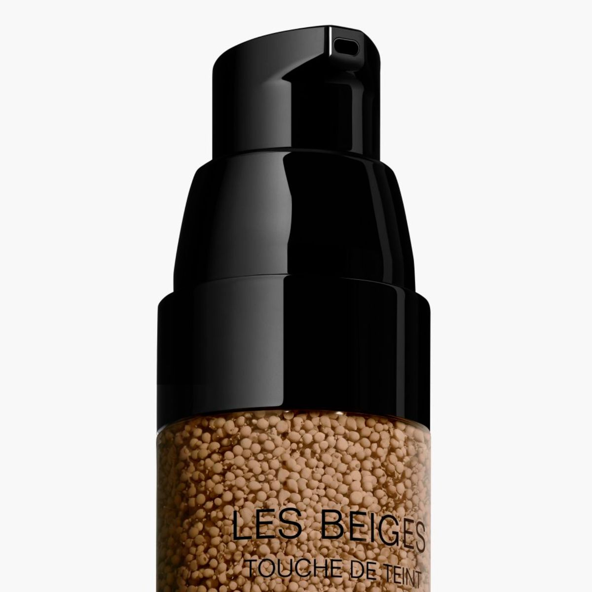 CHANEL - LES BEIGES TOUCHE DE TEINT Unificar - Iluminar - Hidratar