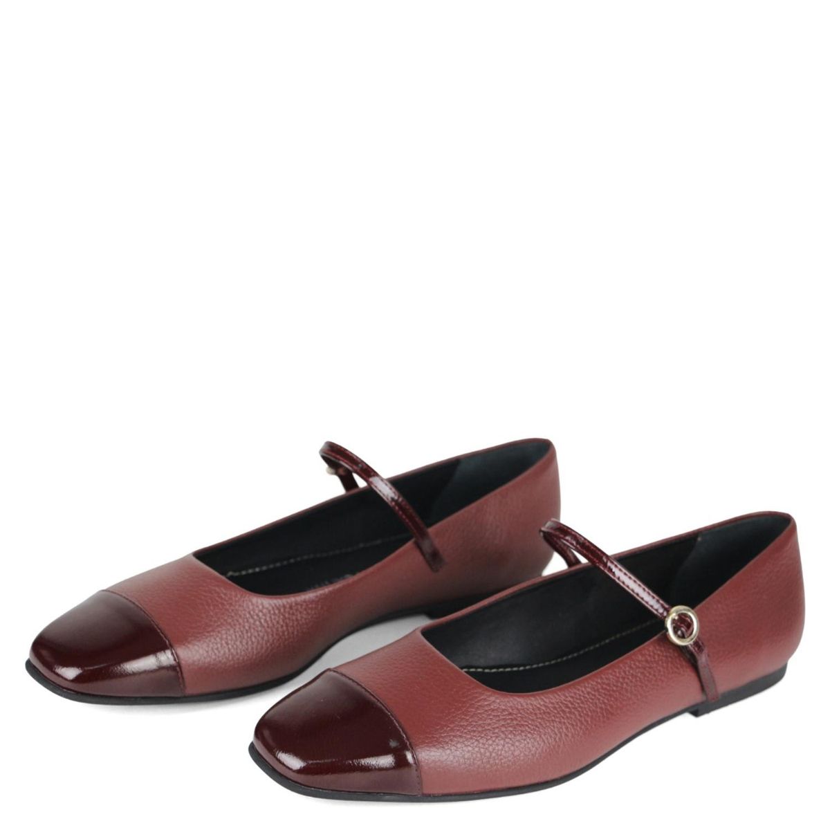 BASEMENT - Ballerinas Mujer Basement by Donna Cattiva