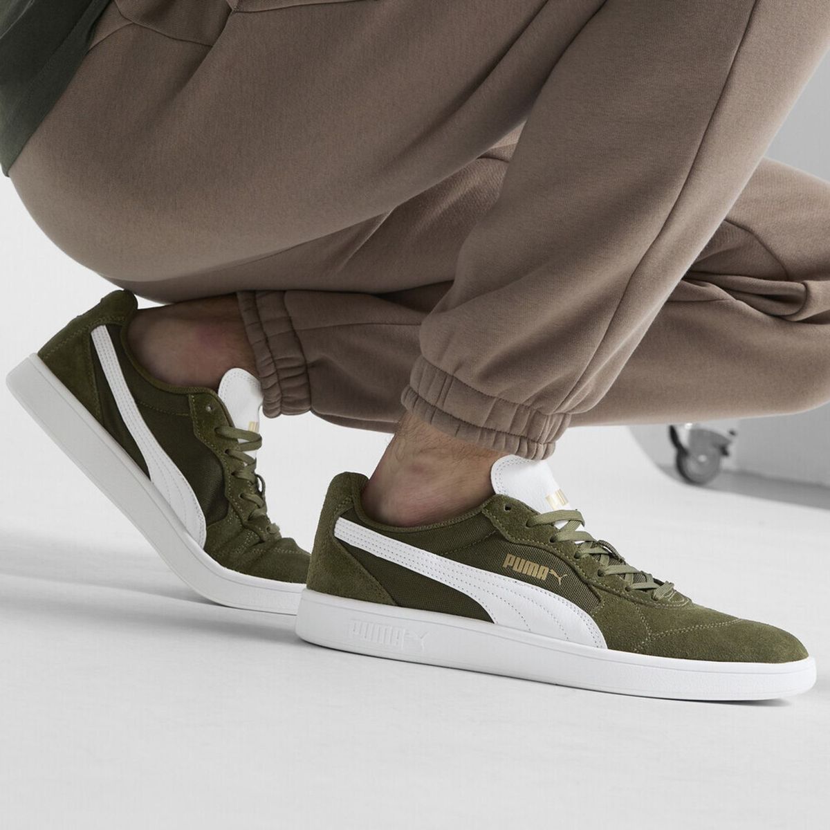 PUMA - Zapatillas Urbanas Hombre Puma Astro Play