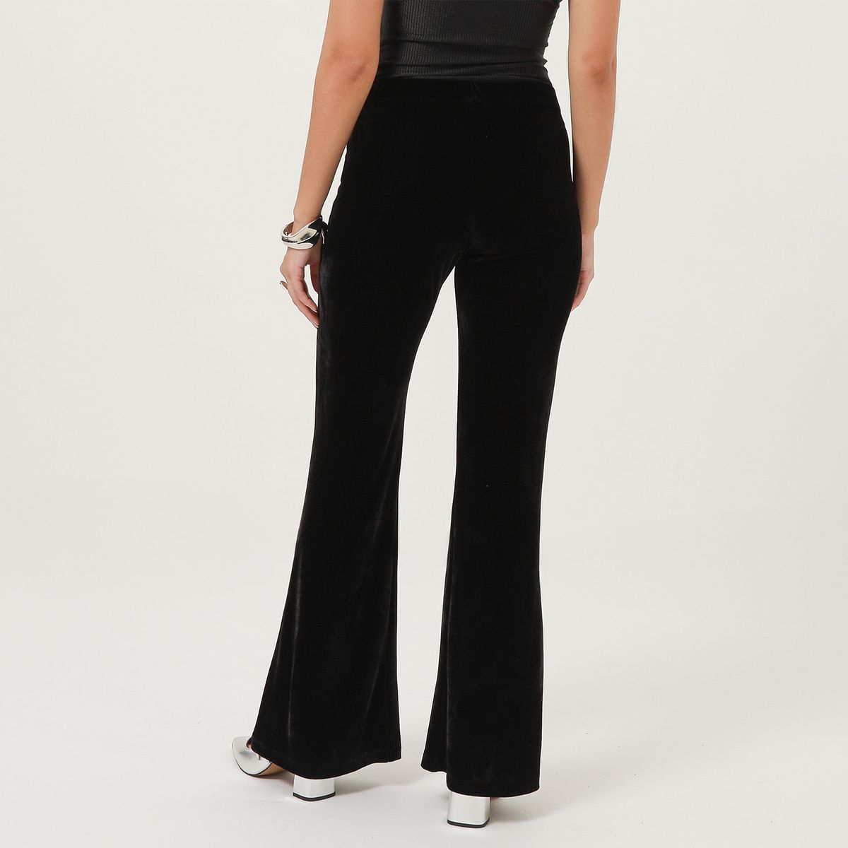 MOSSIMO - Pantalón Flare Tiro Ato Mujer Mossimo x Luana Barron