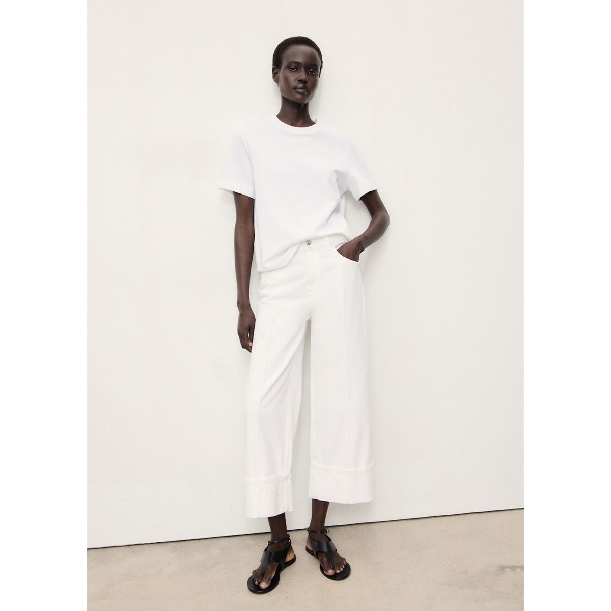 MANGO - Jean Wide Leg Tiro Medio Mujer Mango