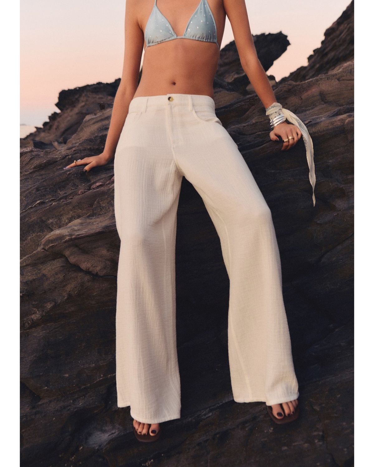 Pantalón Straight Tiro Medio Mujer Mango MANGO