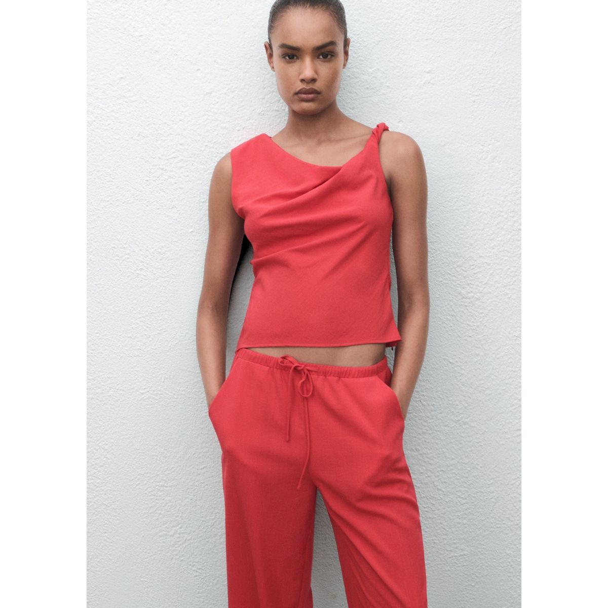 MANGO - Pantalón Straight Tiro Medio Mujer Mango