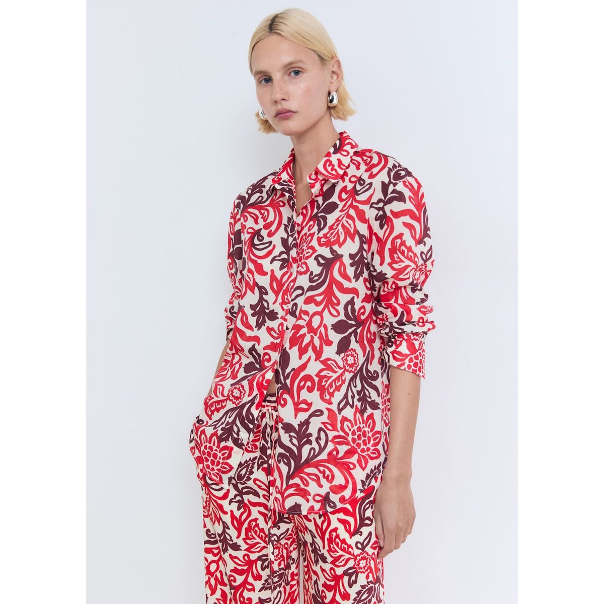 MANGO - Pantalón Fluido Tiro Medio Mujer Mango.