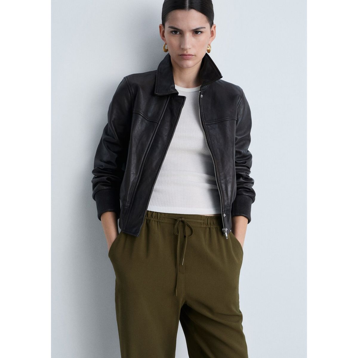 MANGO - Pantalón Fluido Tiro Medio Mujer Mango