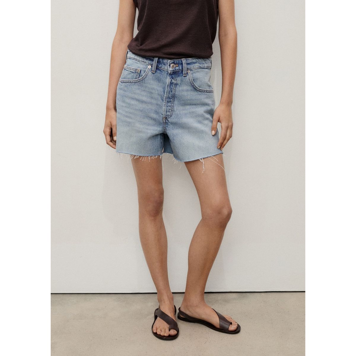 MANGO - Short Tiro Alto Mujer Mango.