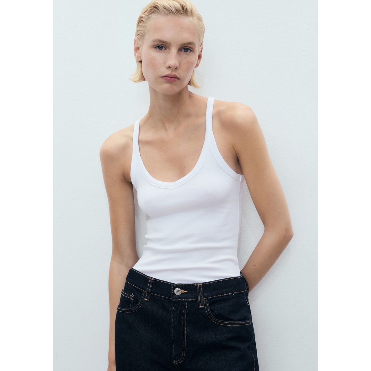 MANGO - Top Sin Mangas Mujer Mango