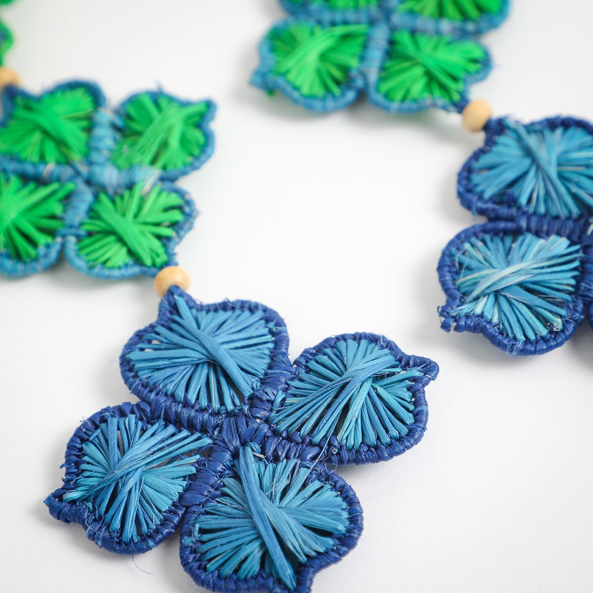 CAPITTANA - Aretes Largos Flor Azul Mujer Capittana X Falabella