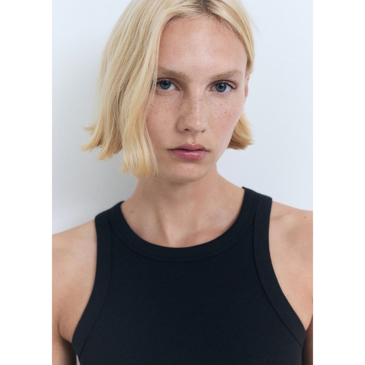 MANGO - Top Sin Mangas Mujer Mango