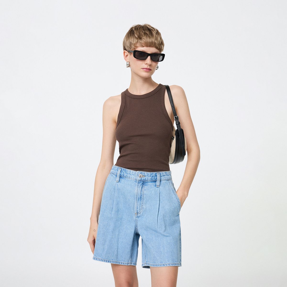 MANGO - Bermuda Tiro Medio Mujer Mango