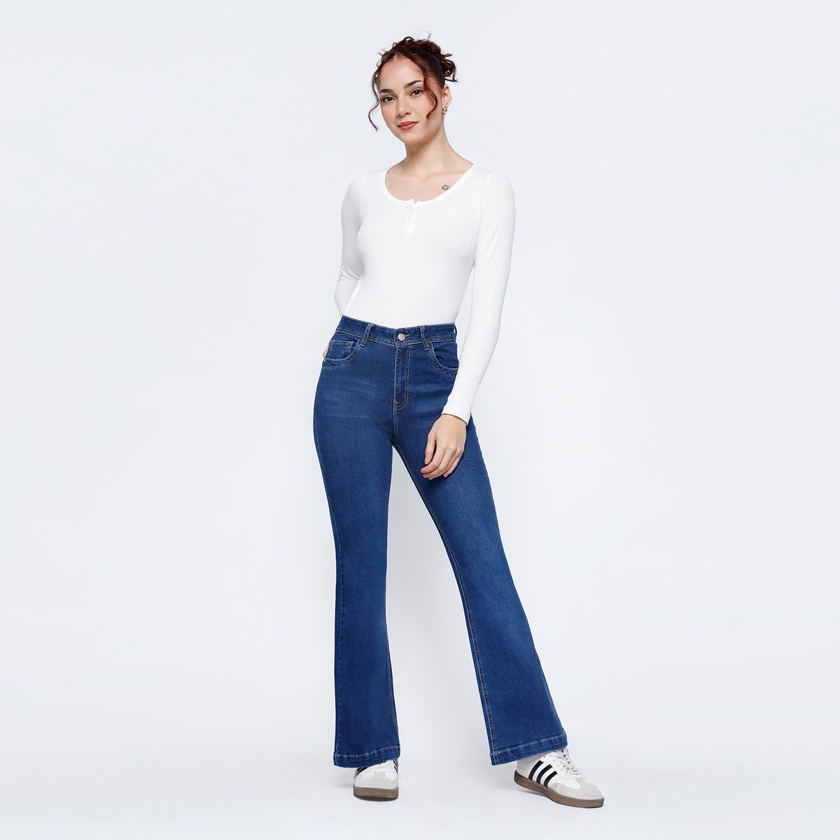 KANSAS - Jean Flare Tiro Medio Mujer Kansas