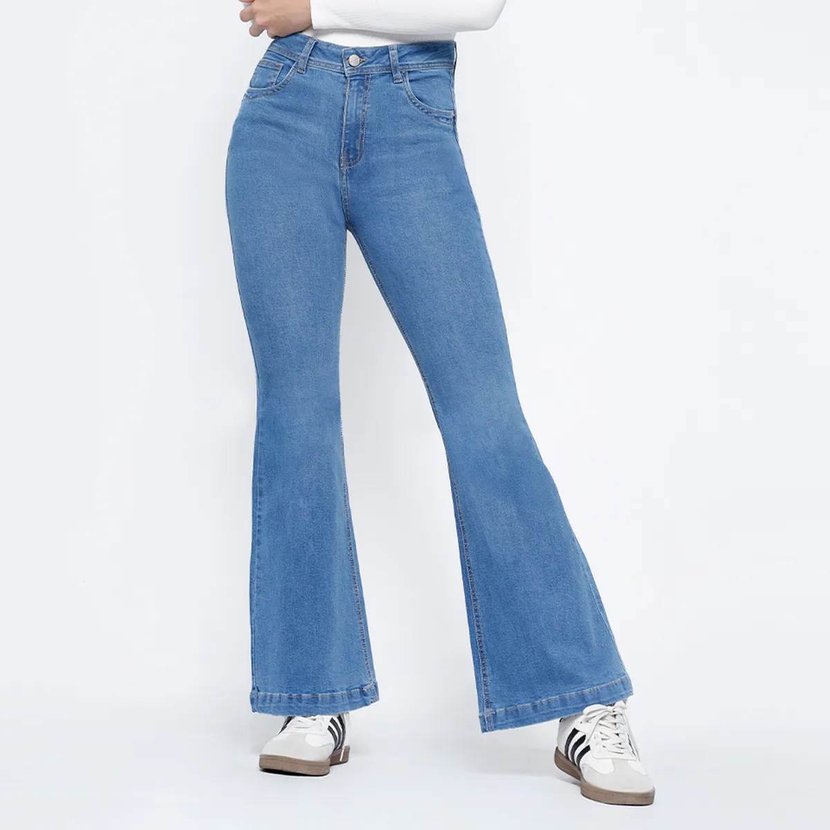 KANSAS - Jean Flare Tiro Medio Mujer Kansas