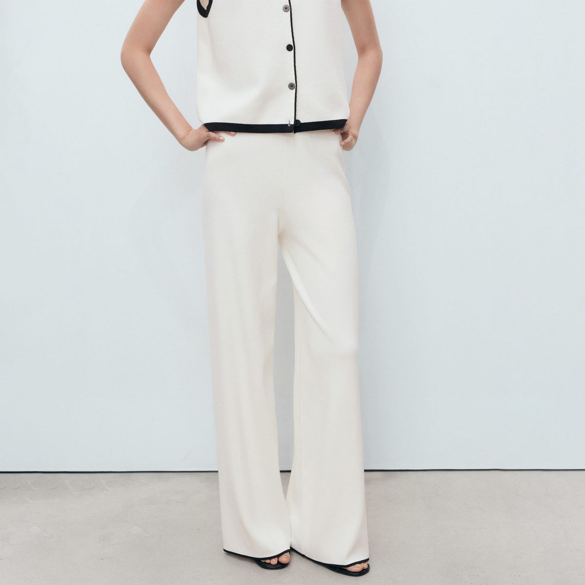 MANGO - Pantalón Straight Tiro Medio Mujer Mango