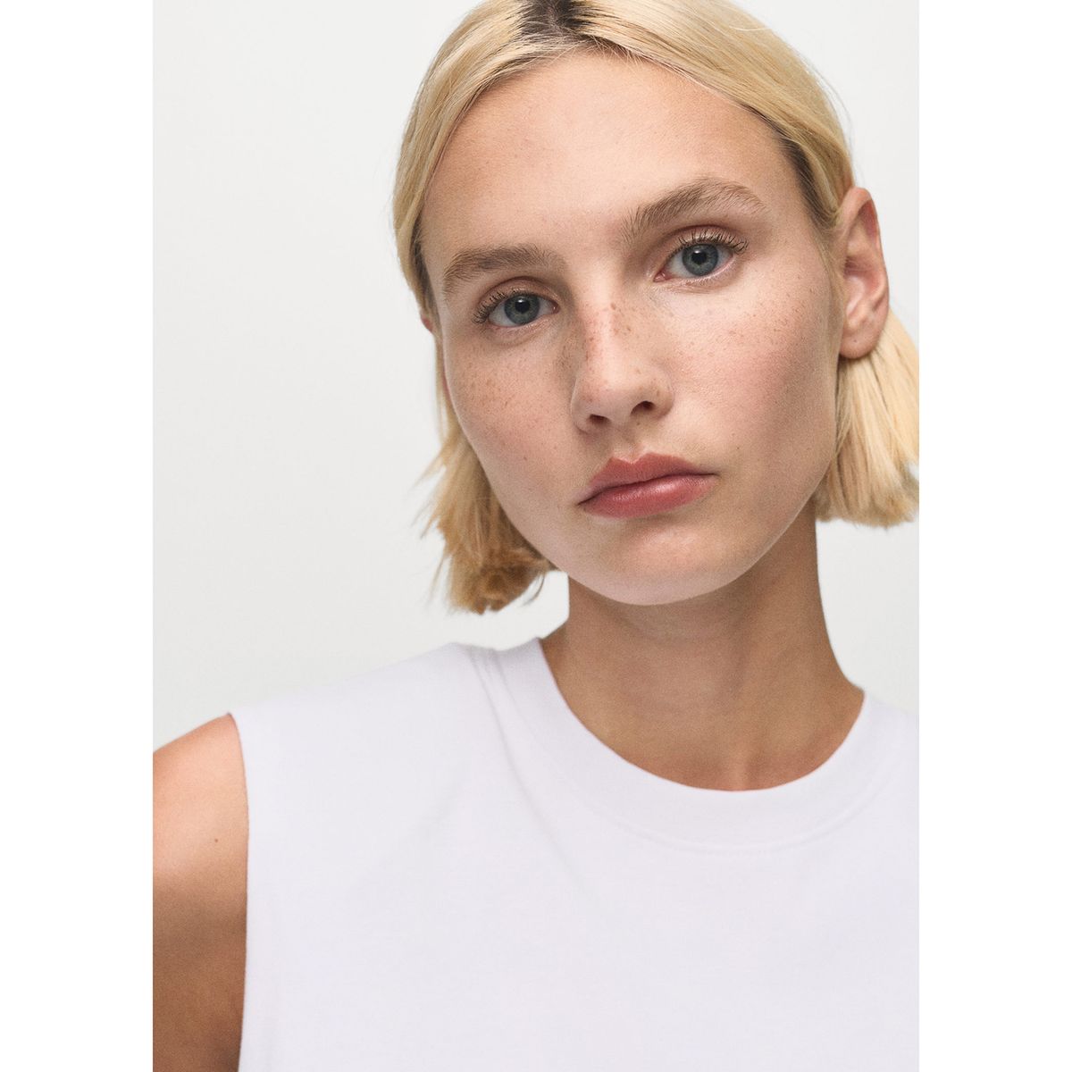 MANGO - Top Sin Mangas Mujer Mango