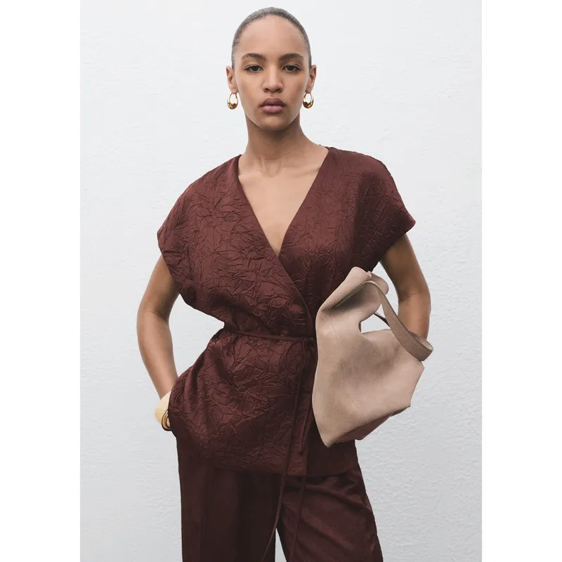 MANGO - Chaleco Efecto Arrugado Mujer Mango