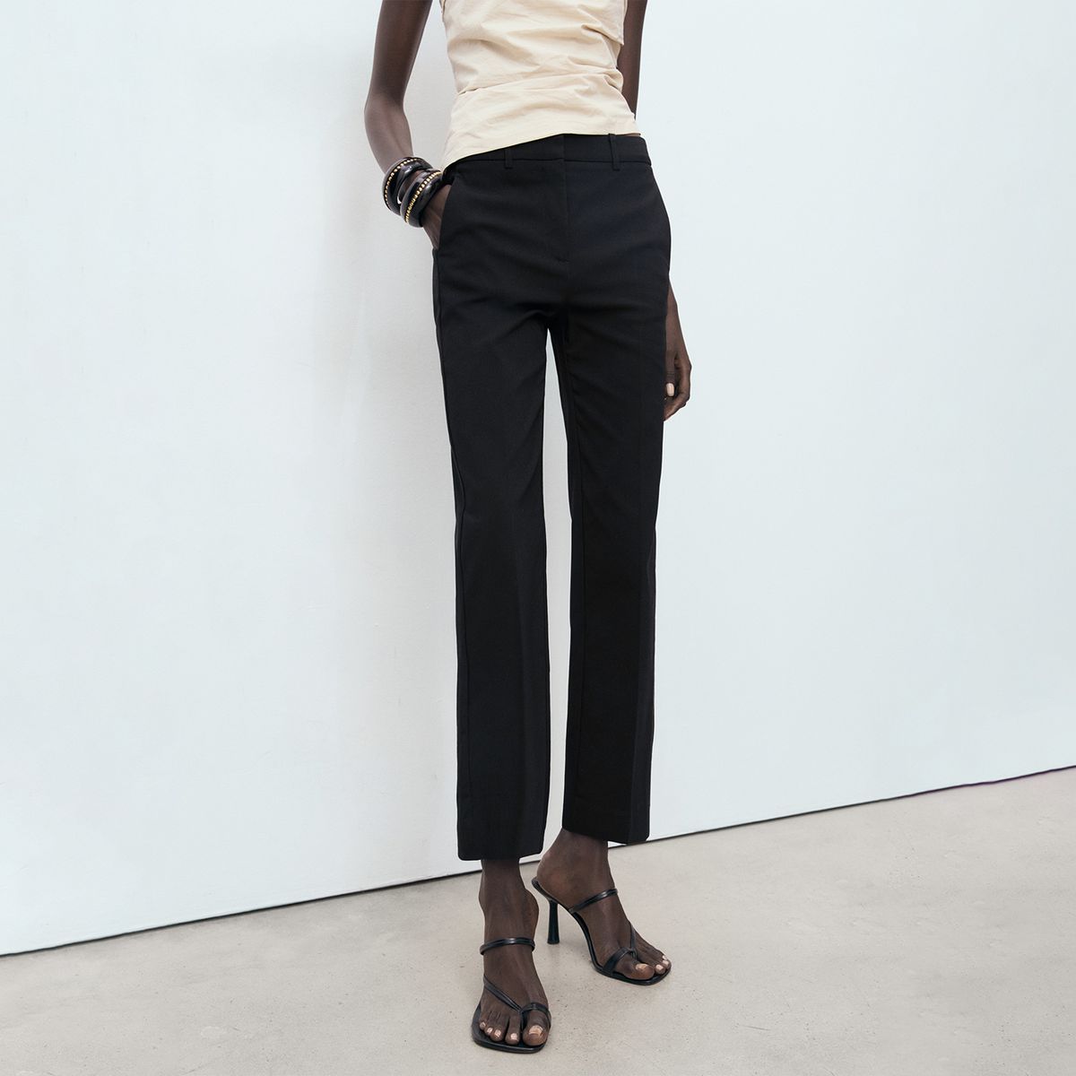 MANGO - Pantalón Straight Tiro Medio Mujer Mango