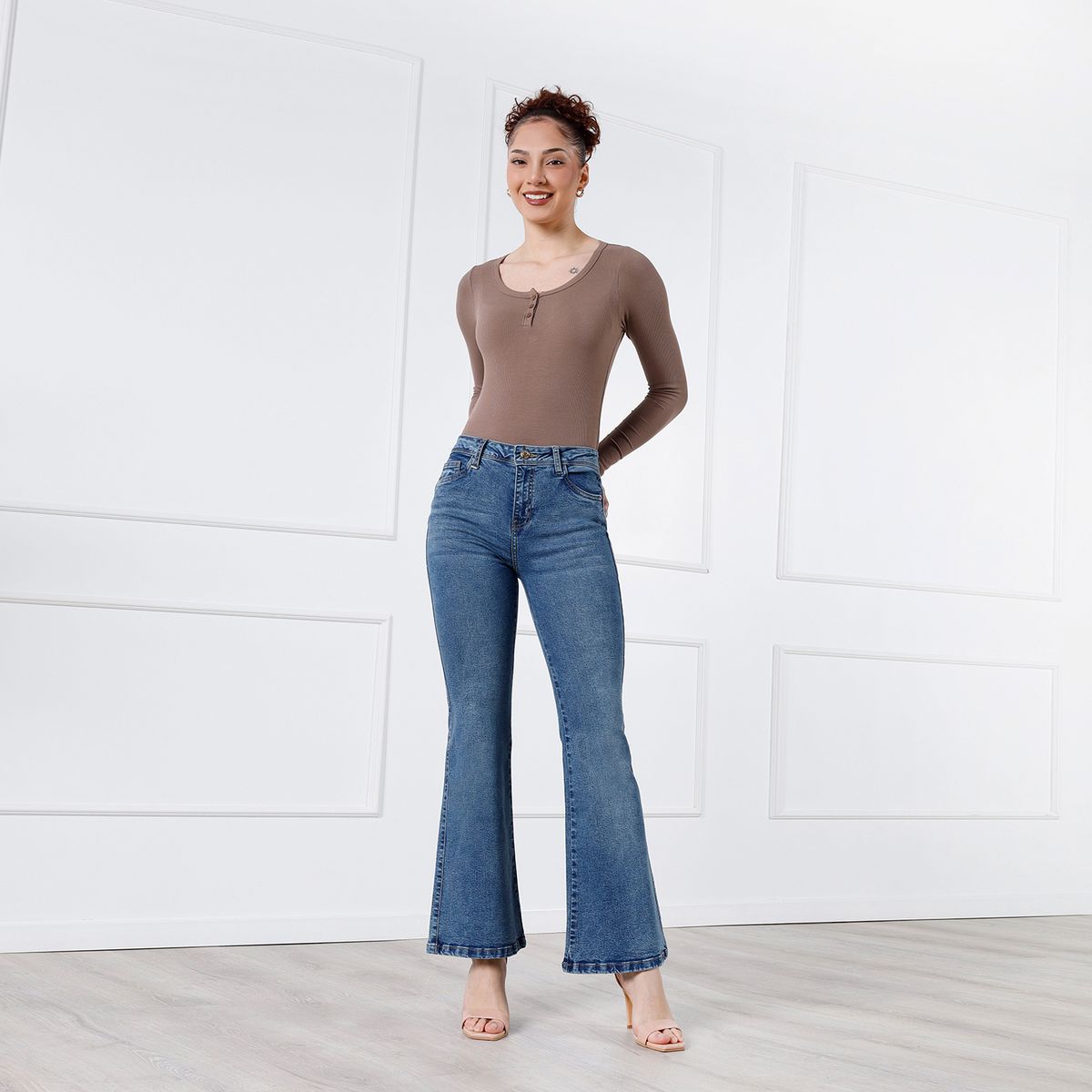 KANSAS - Jean Flare Tiro Alto Mujer Kansas