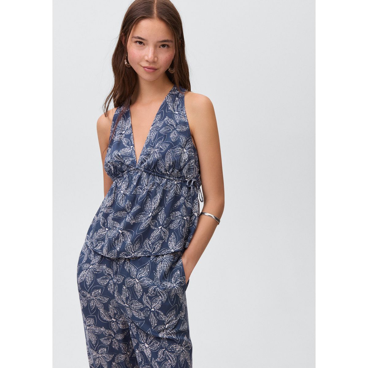 MANGO TEEN - Pantalón Fluido Tiro Medio Mujer Mango Teen