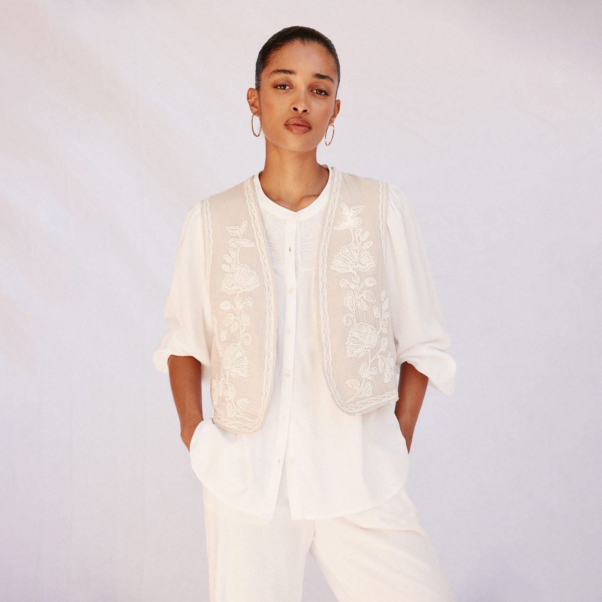 CORTEFIEL - Chaleco Bordados Mujer Cortefiel