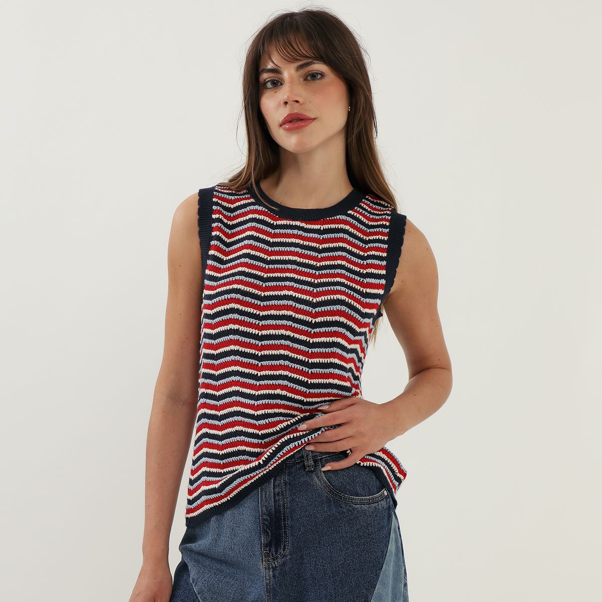 BASEMENT - Top Sin Mangas Mujer Basement