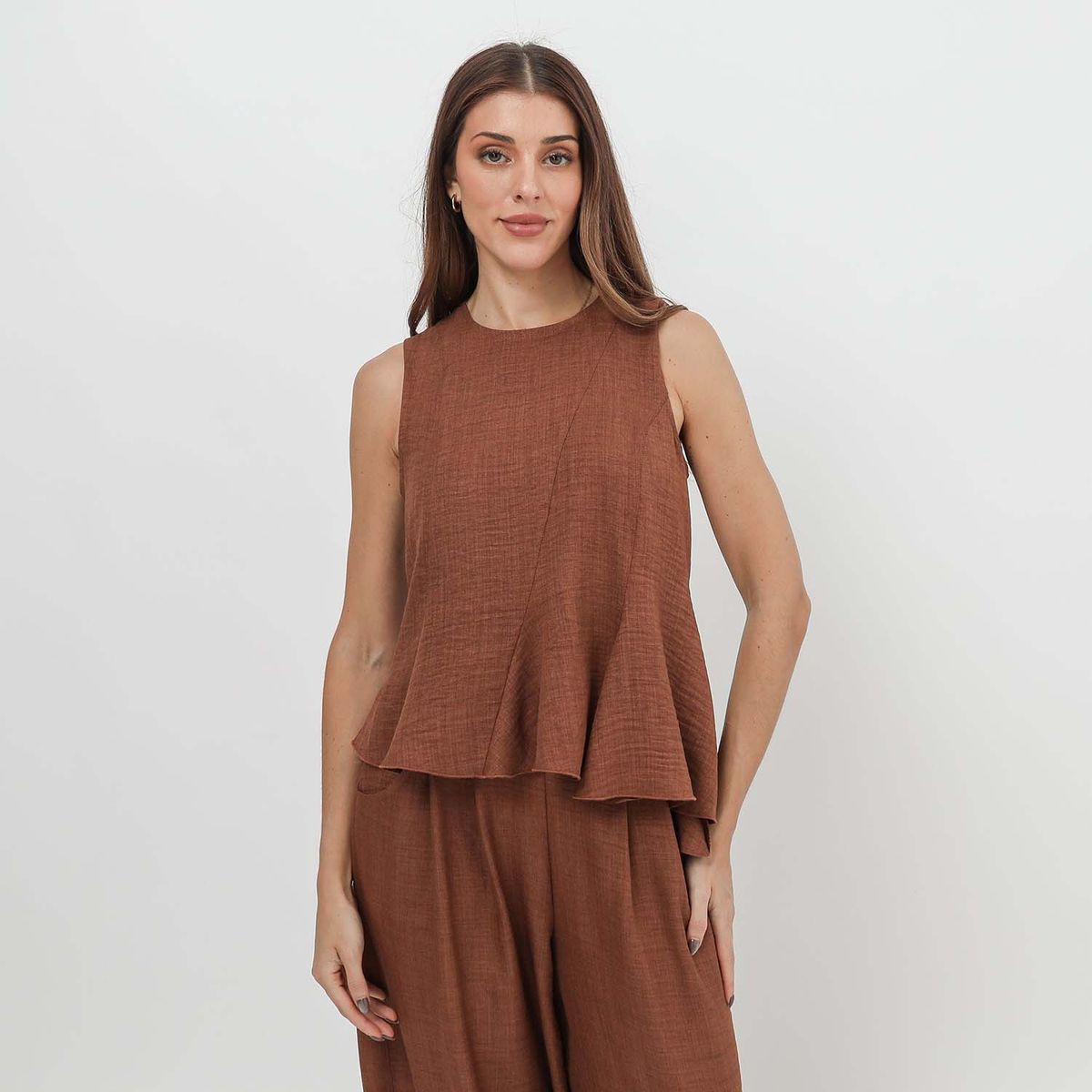 BASEMENT - Top Sin Mangas Mujer Basement