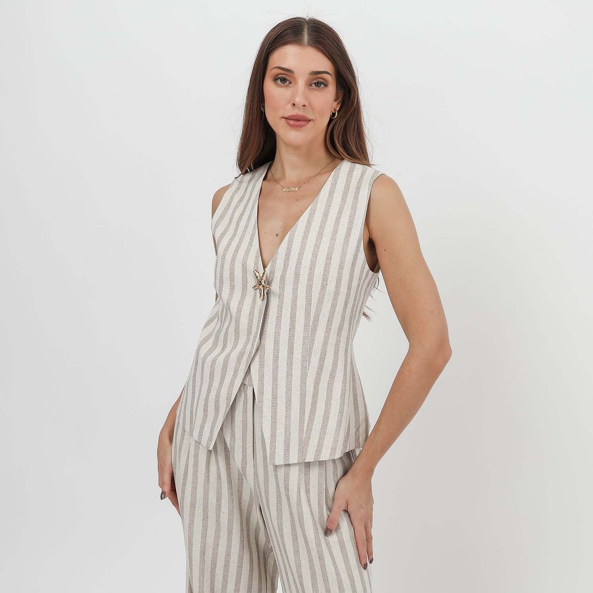 BASEMENT - Chaleco Mujer Basement