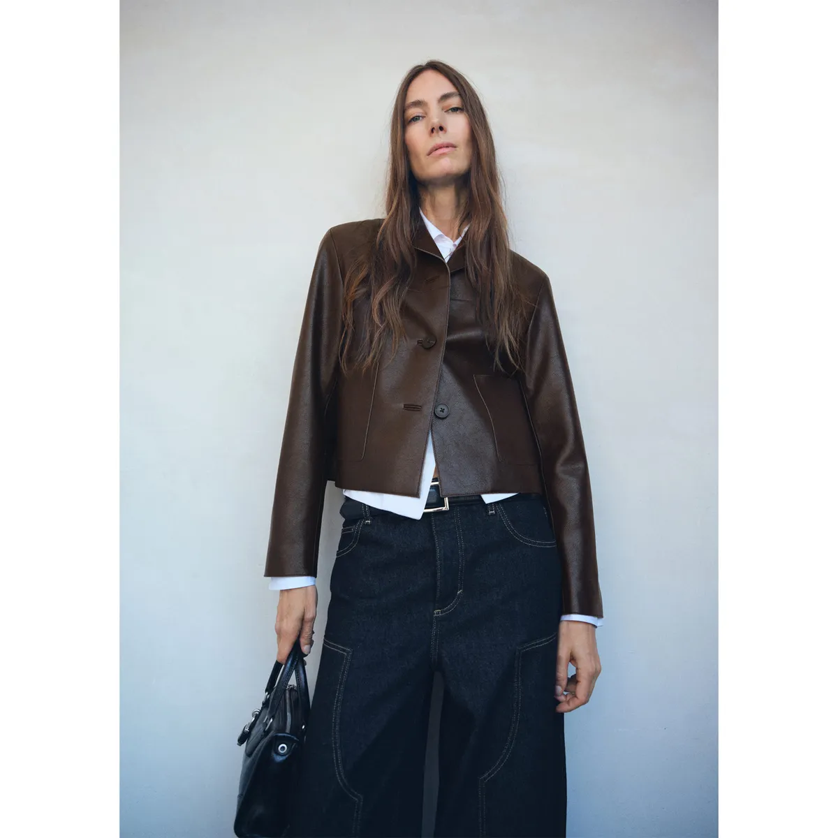 MANGO - Casaca Efecto Cuero Mujer Mango