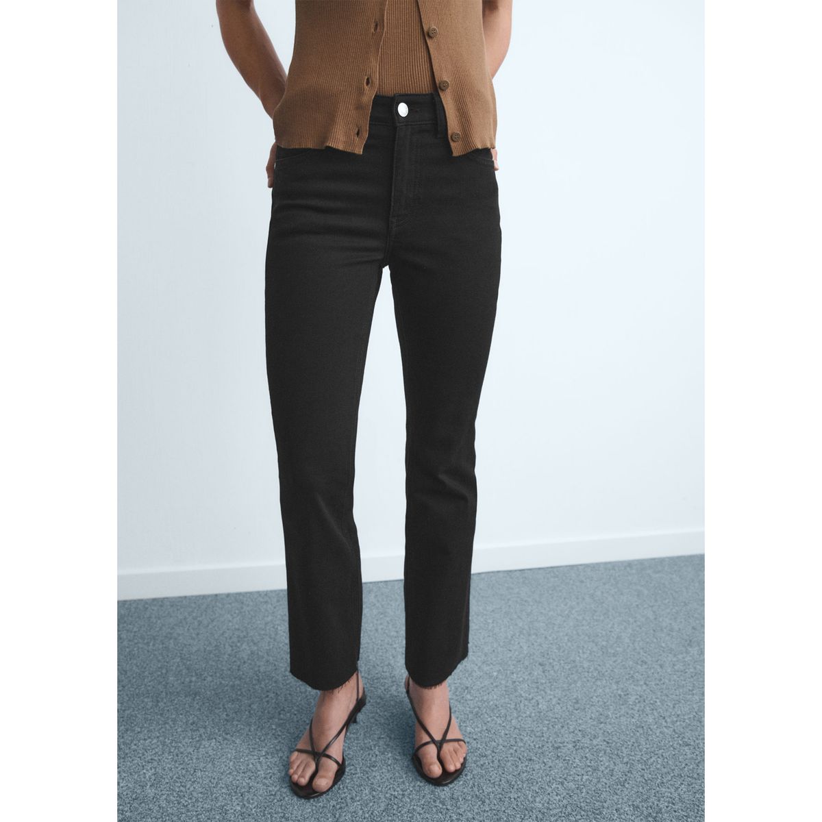 MANGO - Jean Flare Tiro Alto Mujer Mango