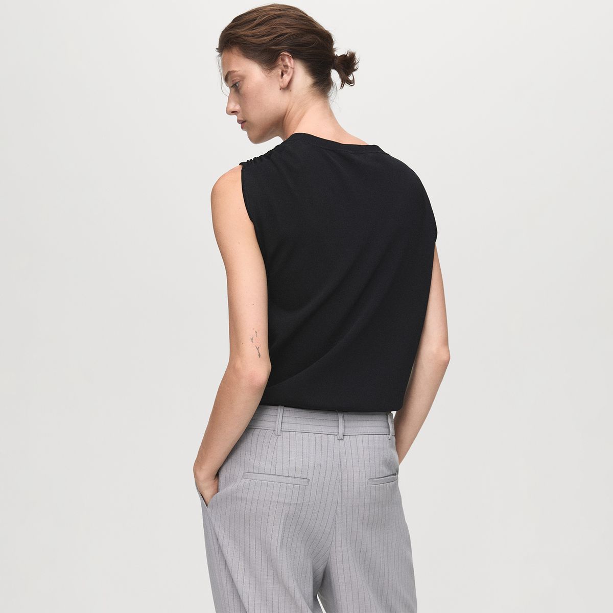 MANGO - Top Asimétrico Mujer Mango