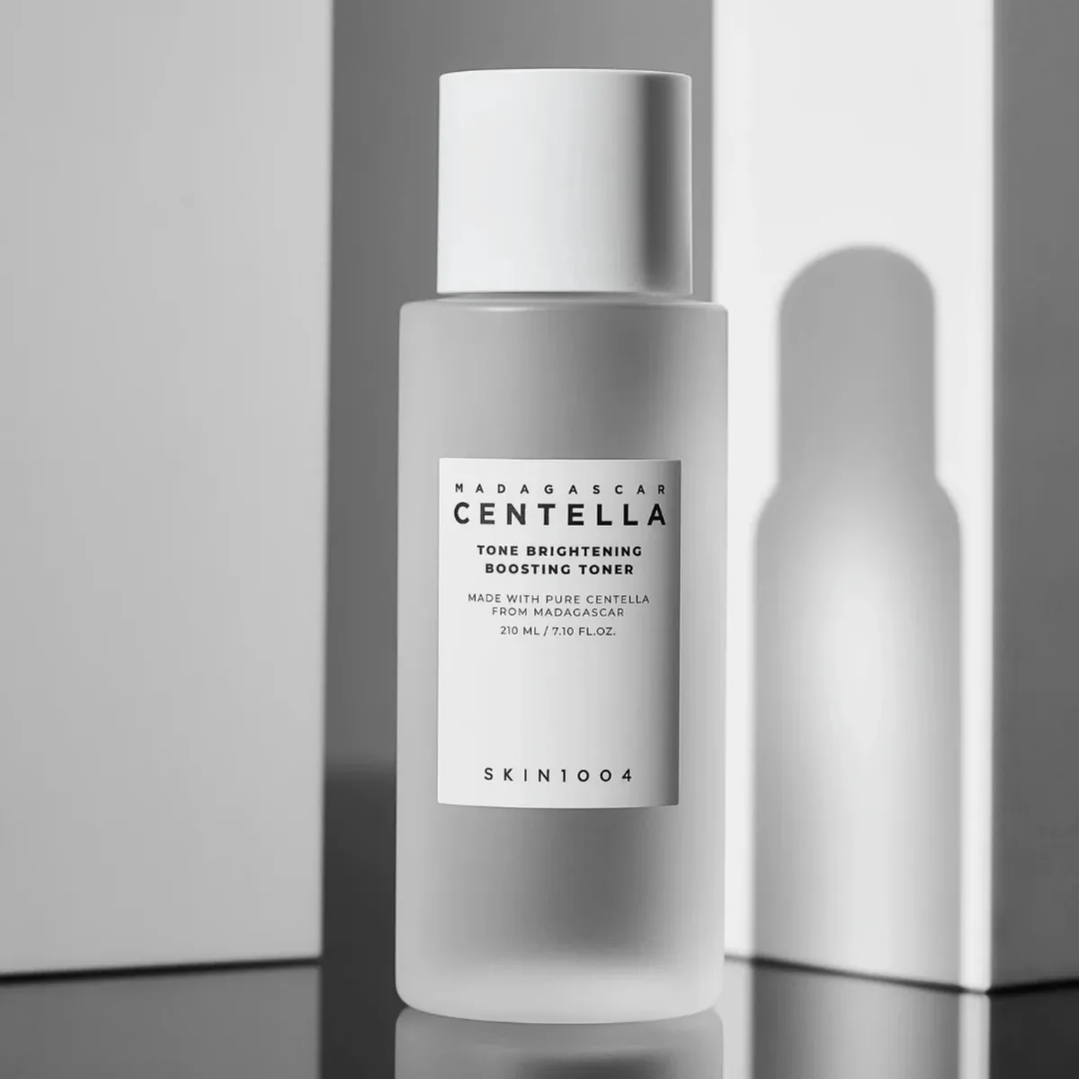 SKIN1004 - Madagascar Centella Tone Brightening Boosting Toner 210 Ml