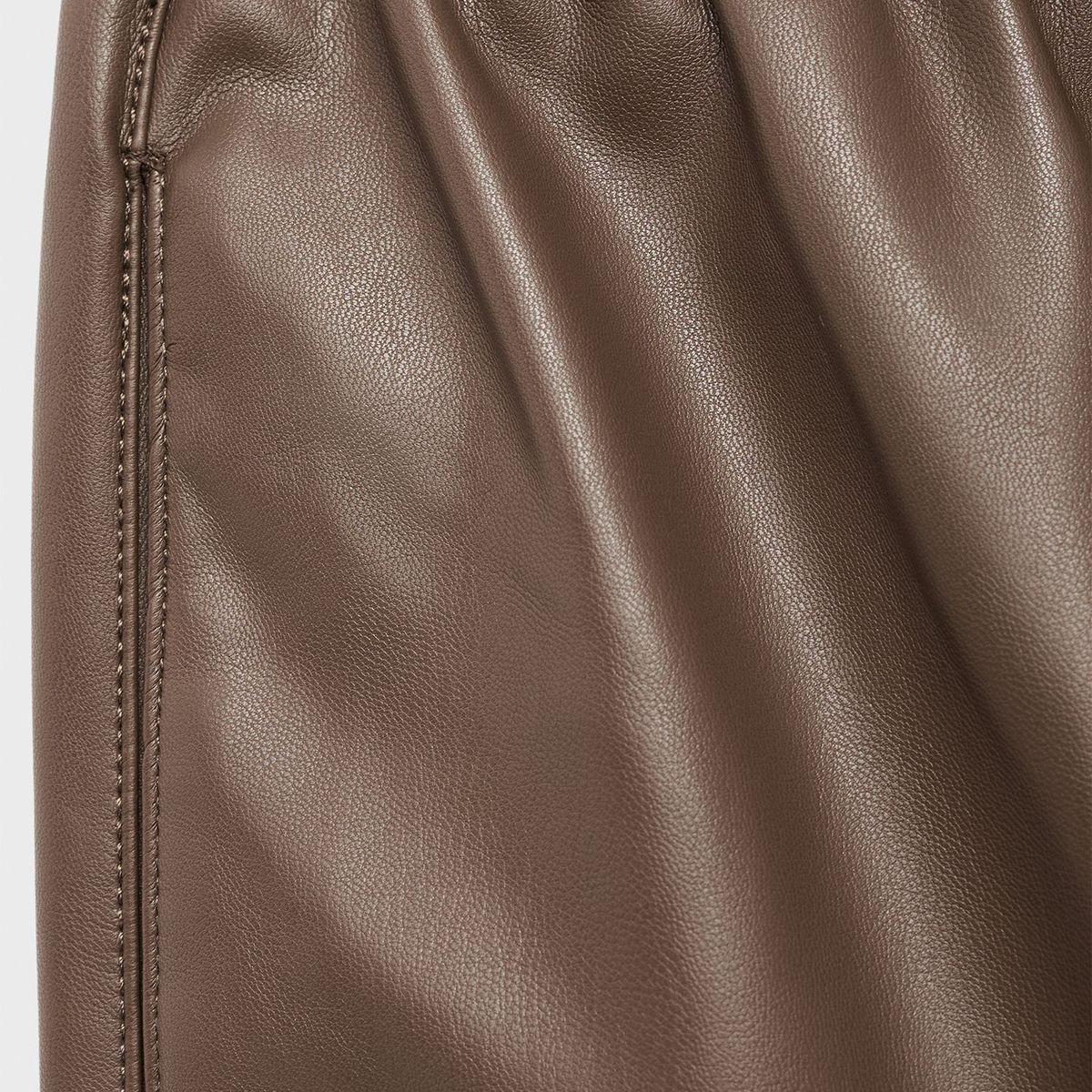 MANGO - Pantalón Straight Efecto Piel Mujer Mango