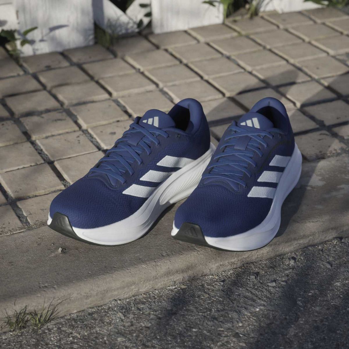 ADIDAS - Zapatillas Running Hombre Adidas Response Runner 2