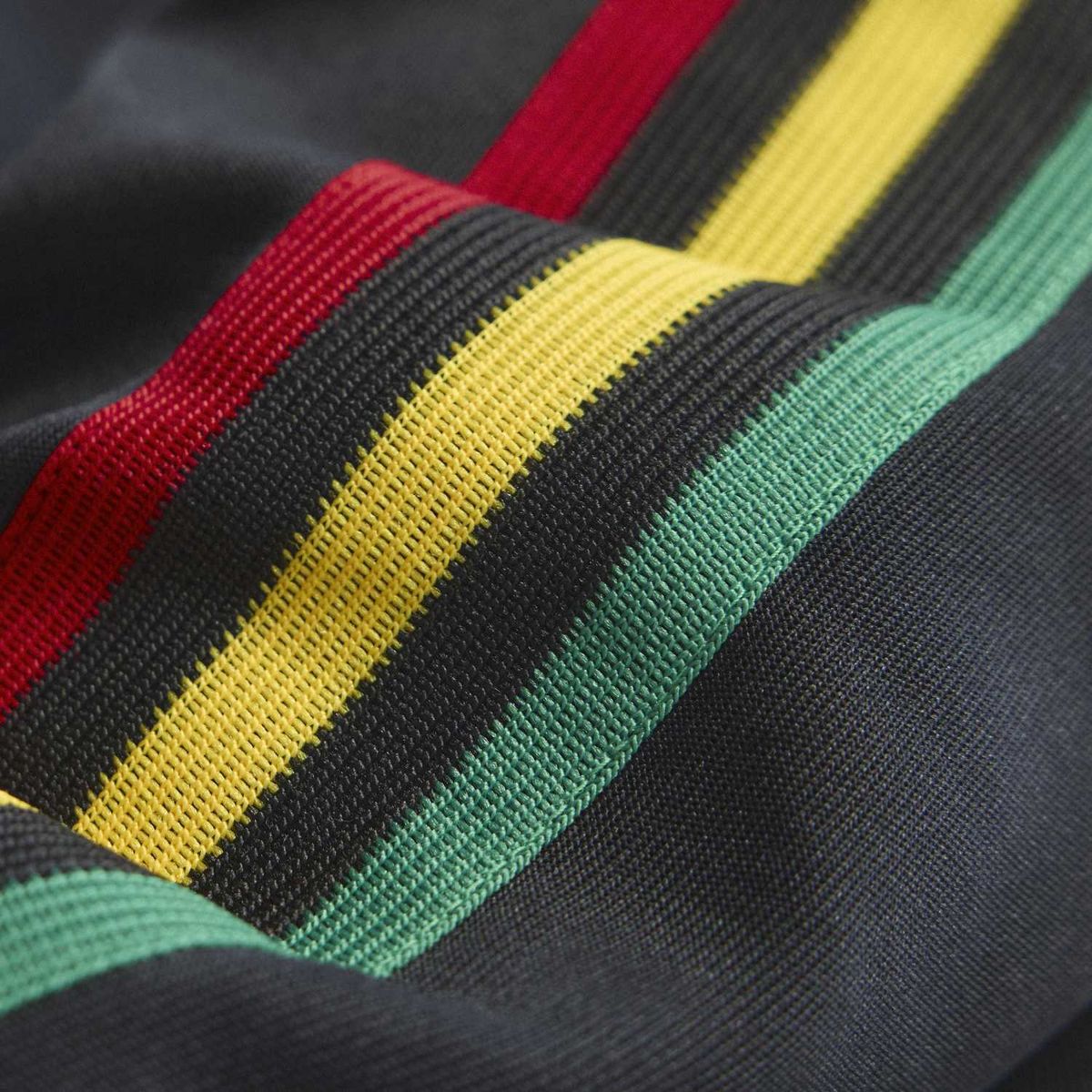 ADIDAS - Casaca deportiva Adidas Originals Bob Marley Jamaica