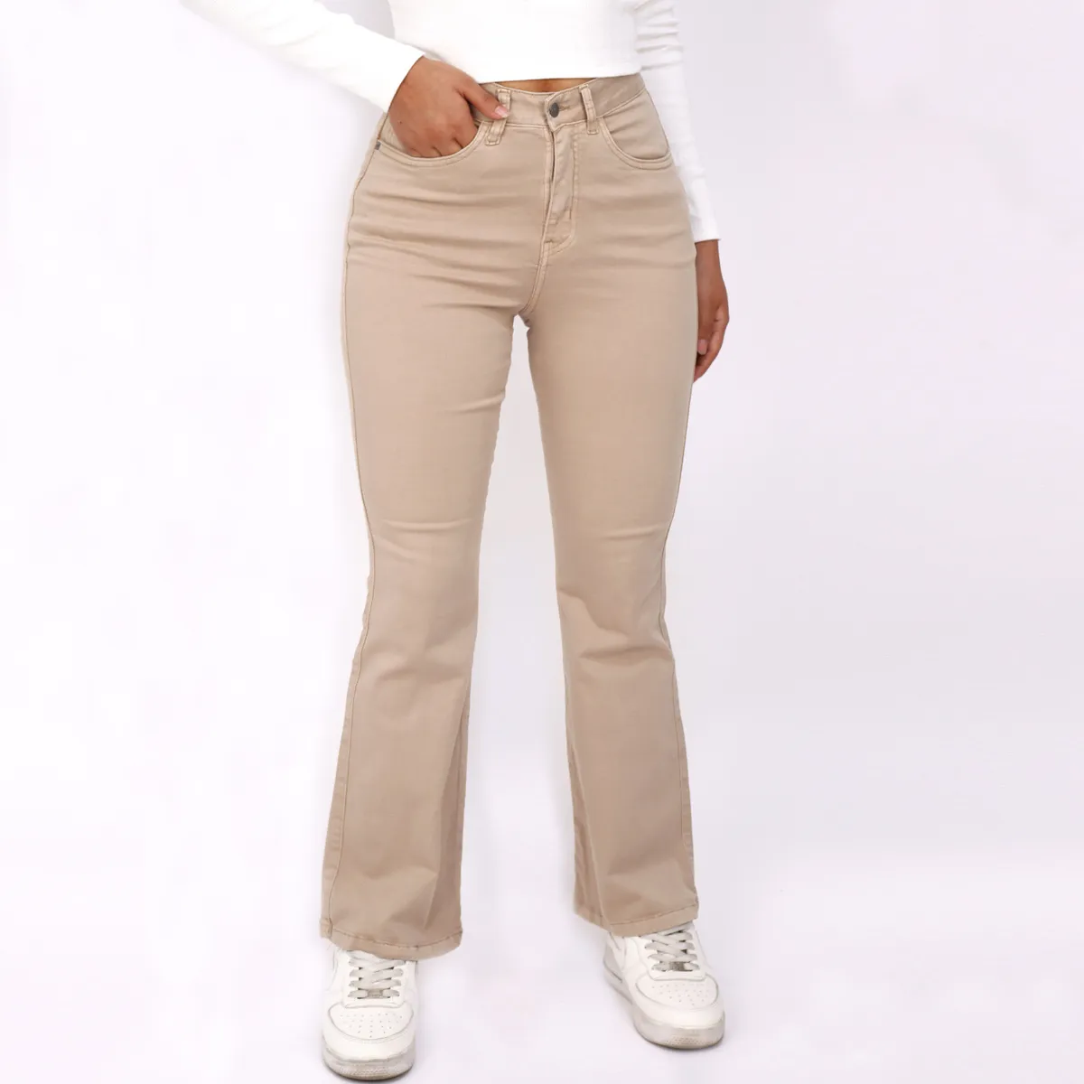 KAYRA POBLET - Jean Flare Tiro Alto Mujer Kayra Poblet