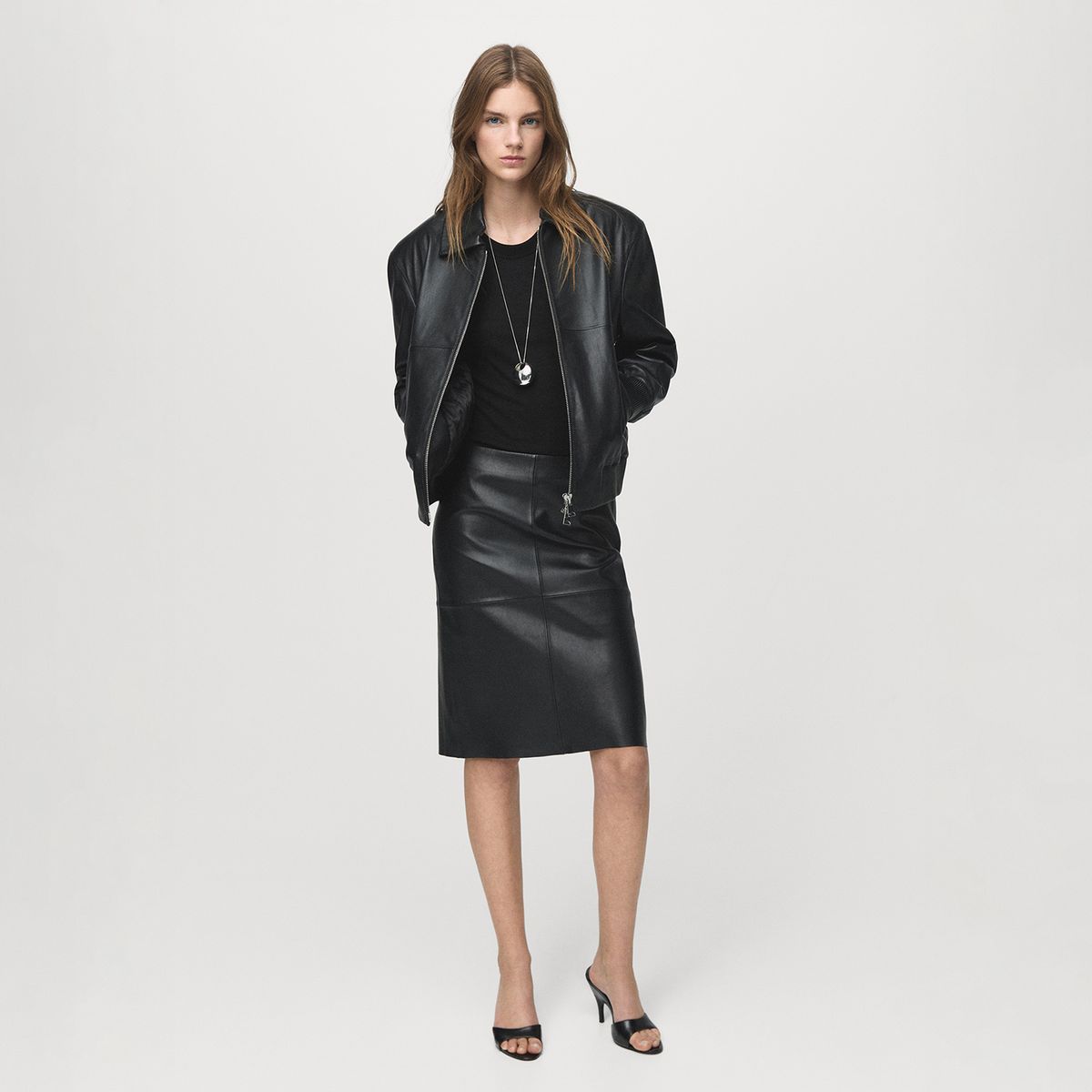 MANGO - Casaca De Cuero Mujer Mango