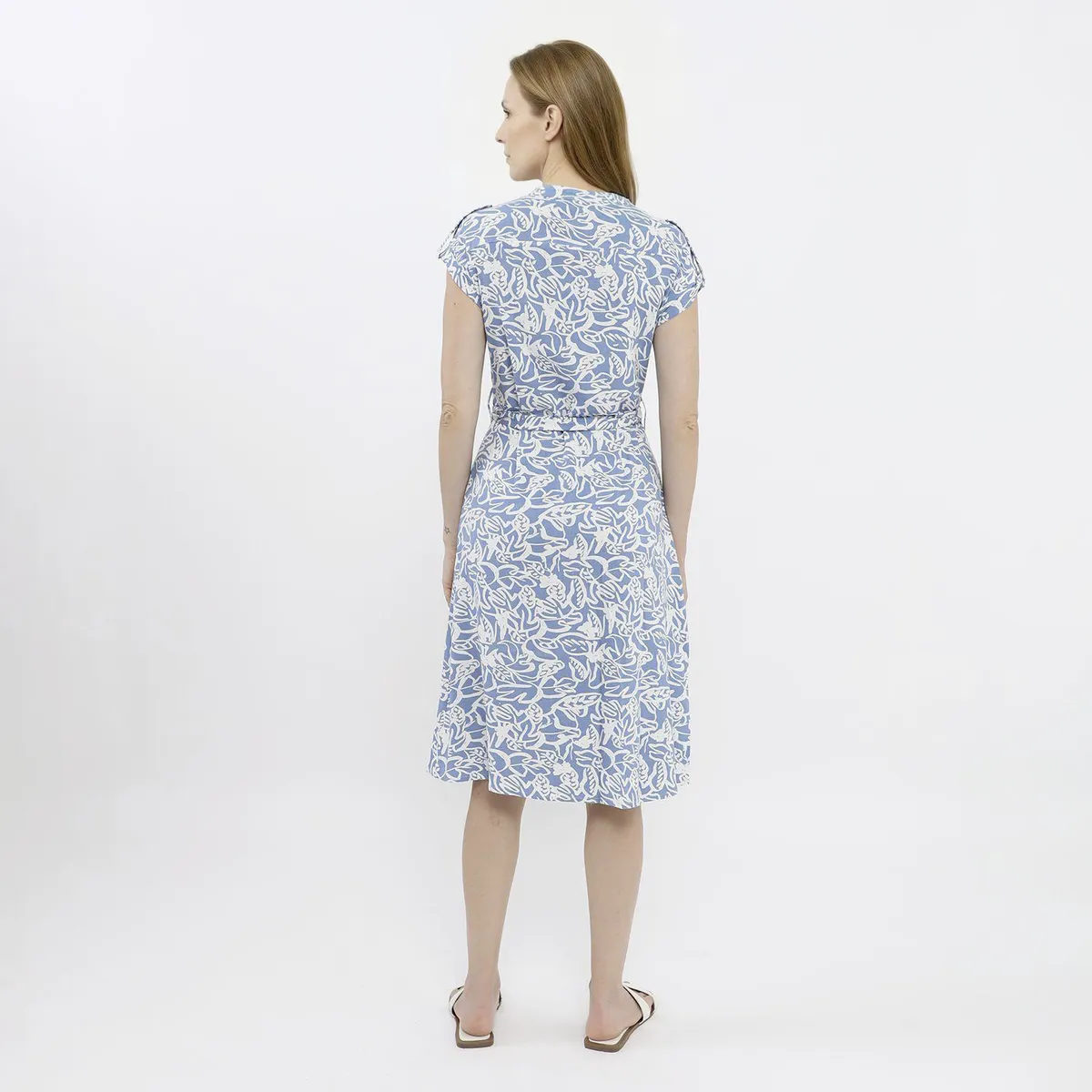 NEWPORT - Vestido Amarre Bolsillos