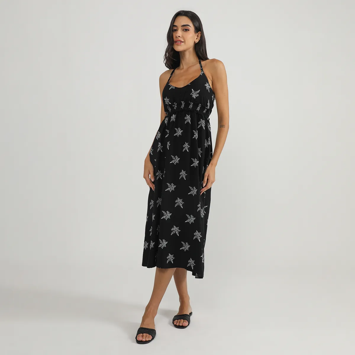 UNIVERSITY CLUB - Vestido Fake Bordado Flores