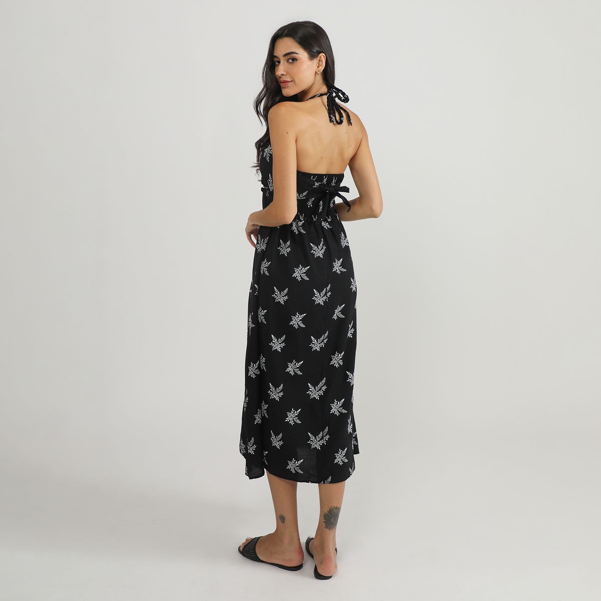 UNIVERSITY CLUB - Vestido Fake Bordado Flores