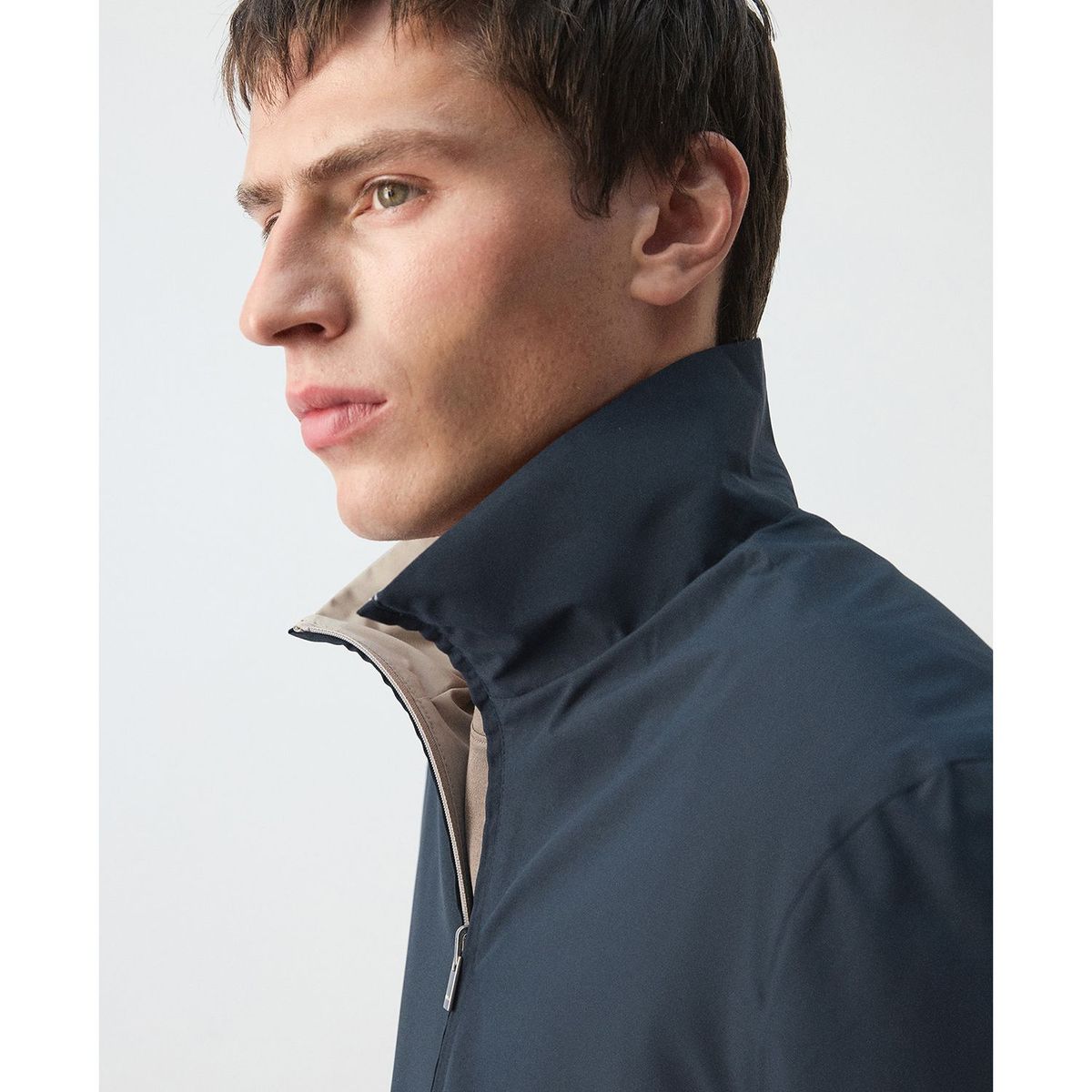 HE - Casaca Regular Fit water repellent Hombre Mango
