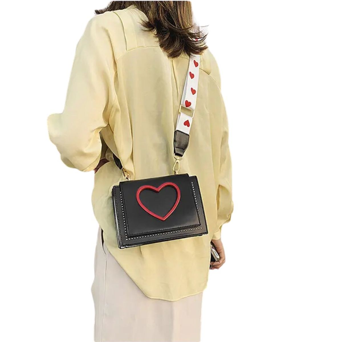 GENERICO - MORRAL LAZO CON CORAZÓN