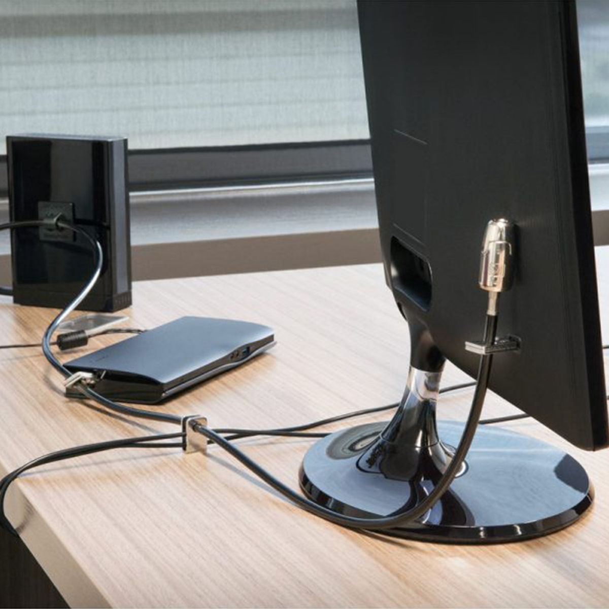 IBLUE - Cable de Seguridad IBLUE L-03-S para Laptop Universal 18M