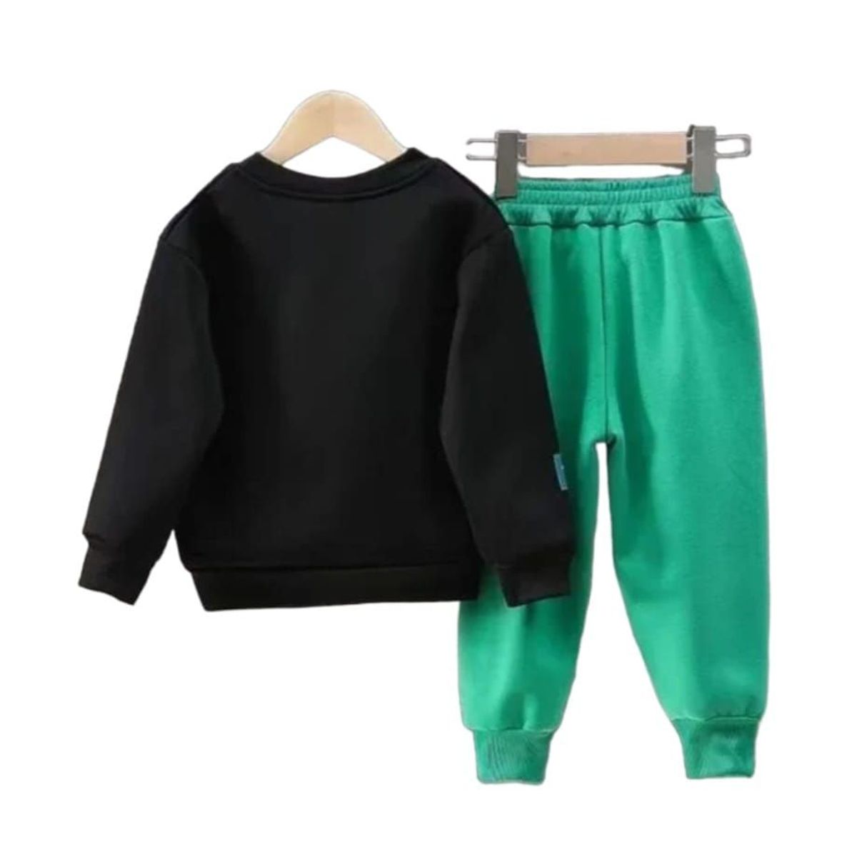 GENERICO - CONJUNTO DE OTOÑO PARA NIÑO (5 - 6 AÑOS)