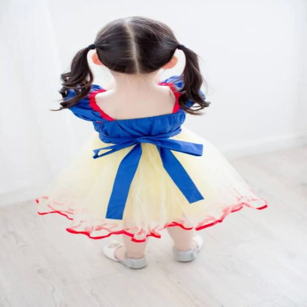 GENERICO - Vestido de Bebe  Blanca Nieves