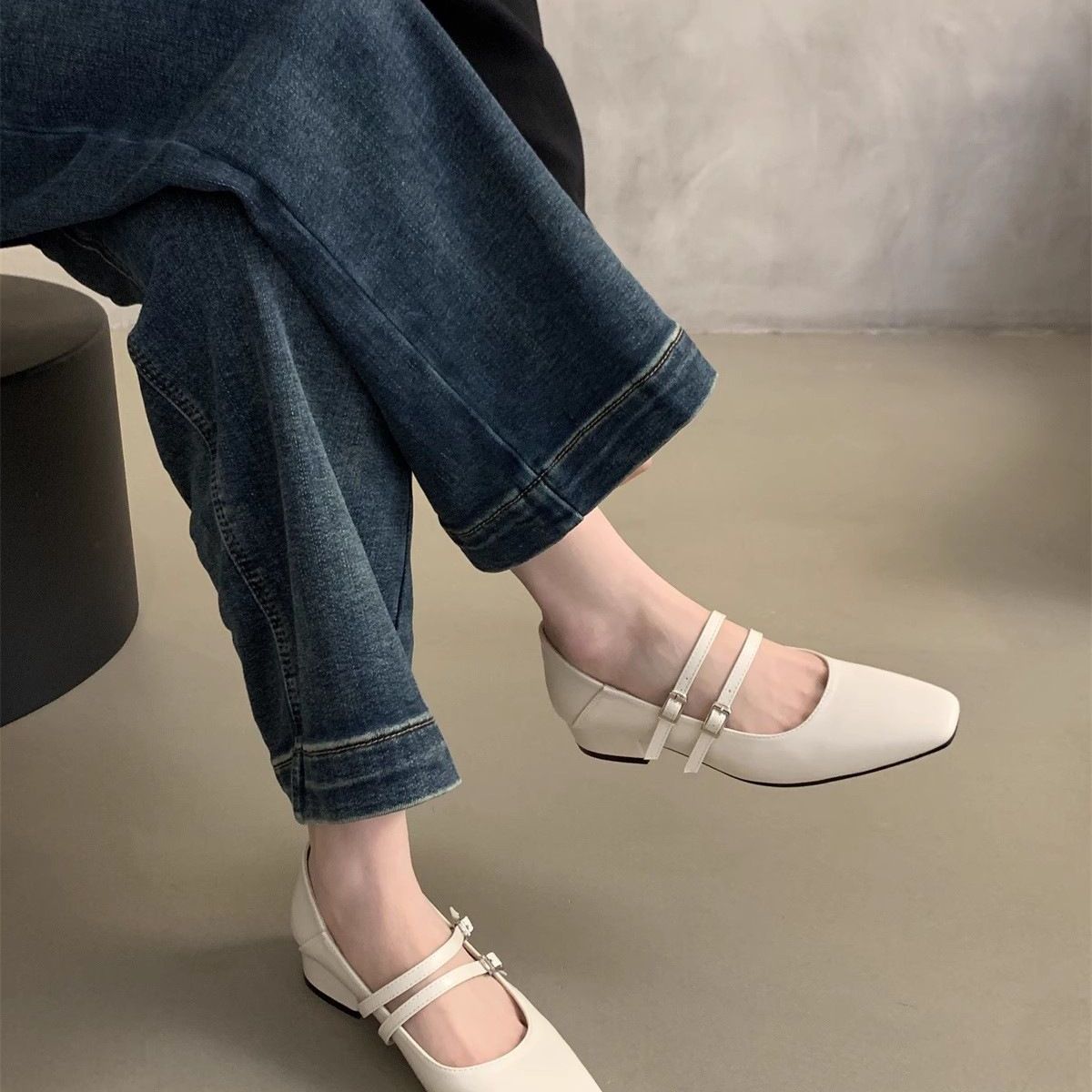 VATYERTY - Zapatos planos de color liso para mujer Zapatos con correa y hebilla en punta