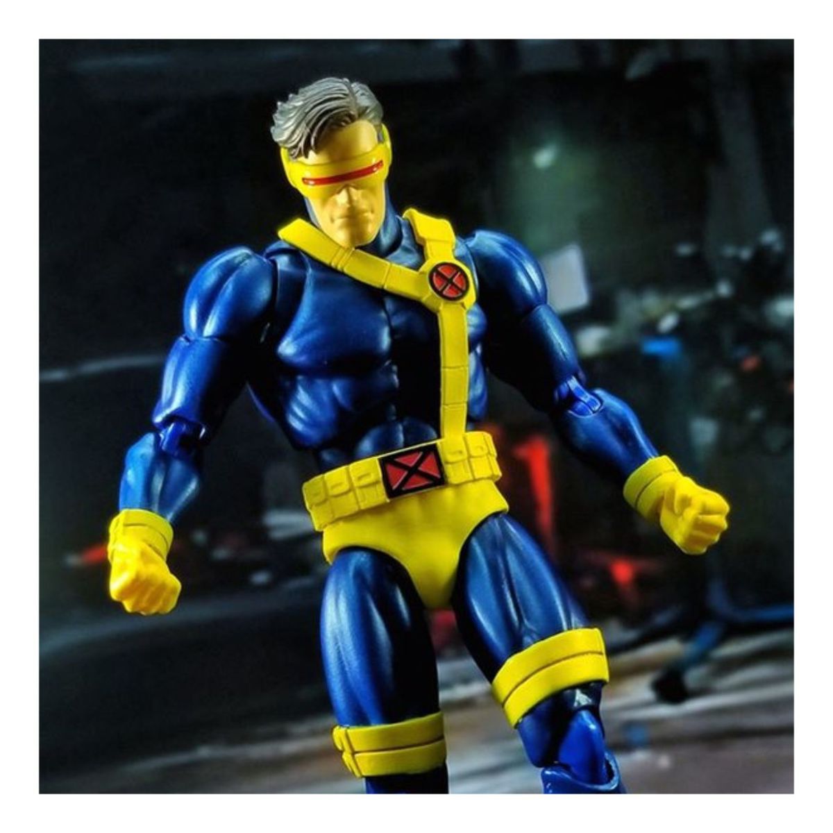 MARVEL - Figura X-men Marvel MAFEX 099 Cyclops