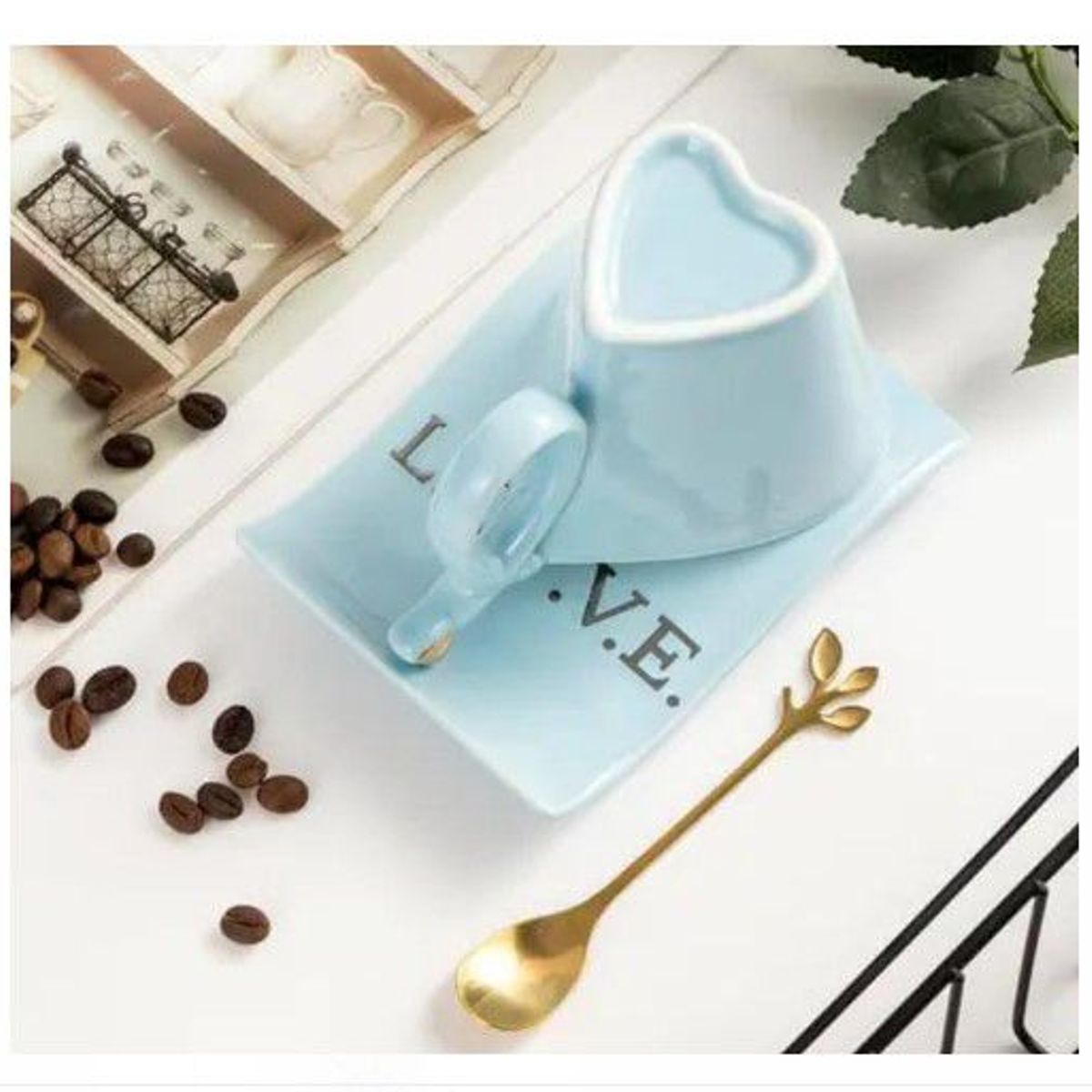 GENERICO - Taza de ceramica en forma de corazón y cucharita