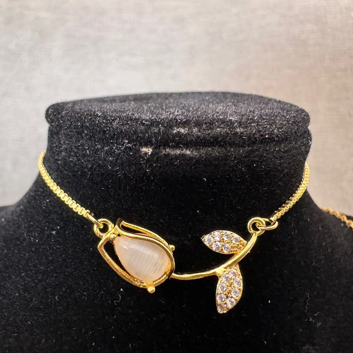 GENERICO - Collar y pulsera de tulipán dorado y blanco para mujeres y niñas
