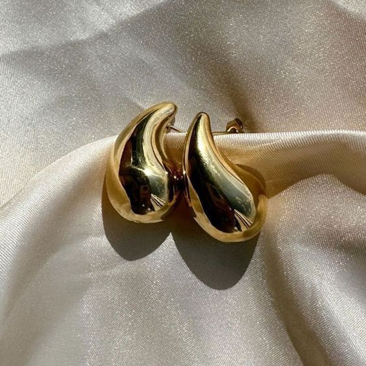 FERGUELLE - Aretes de Acero Inoxidable Gota Dorado - Ferguelle